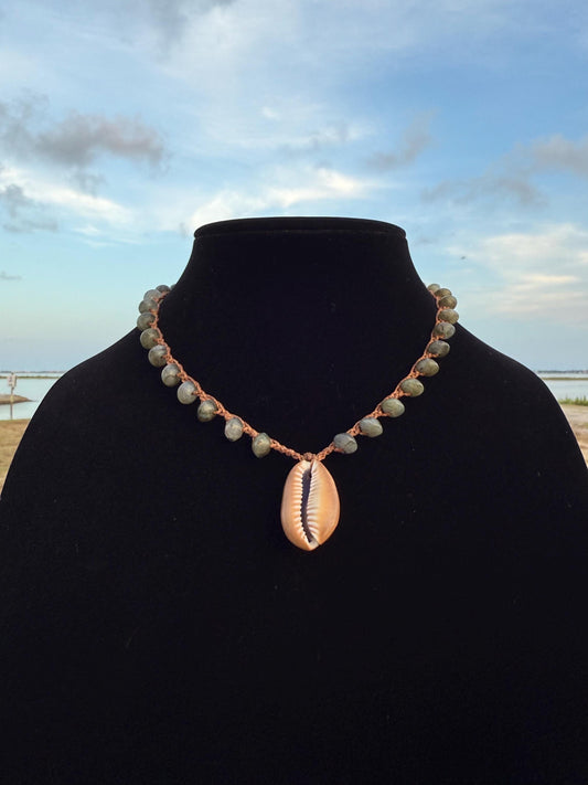 18” labradorite handmade necklace/ serpent head cowrie
