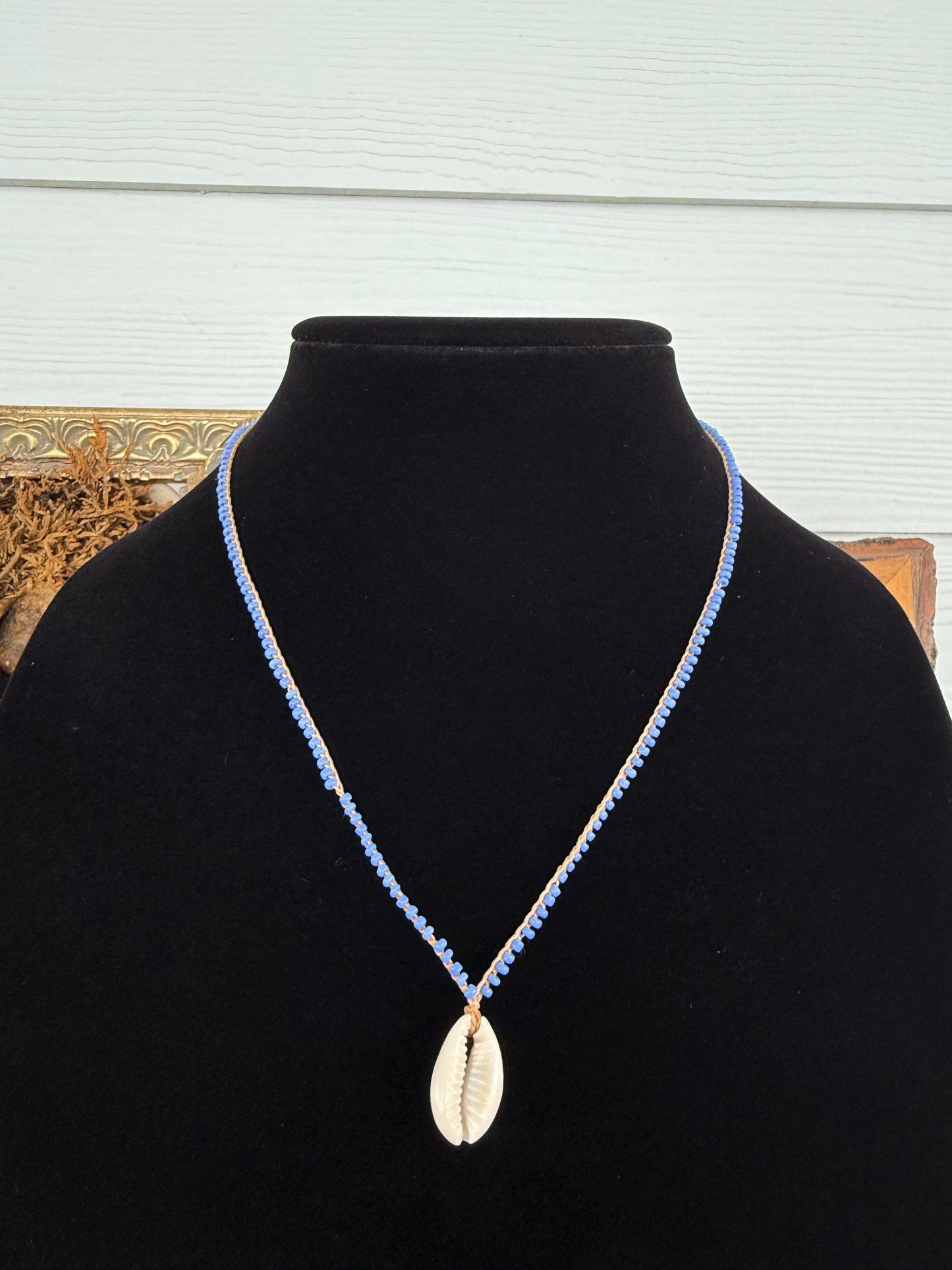 18” petite periwinkle crochet necklace w/ cowrie shell