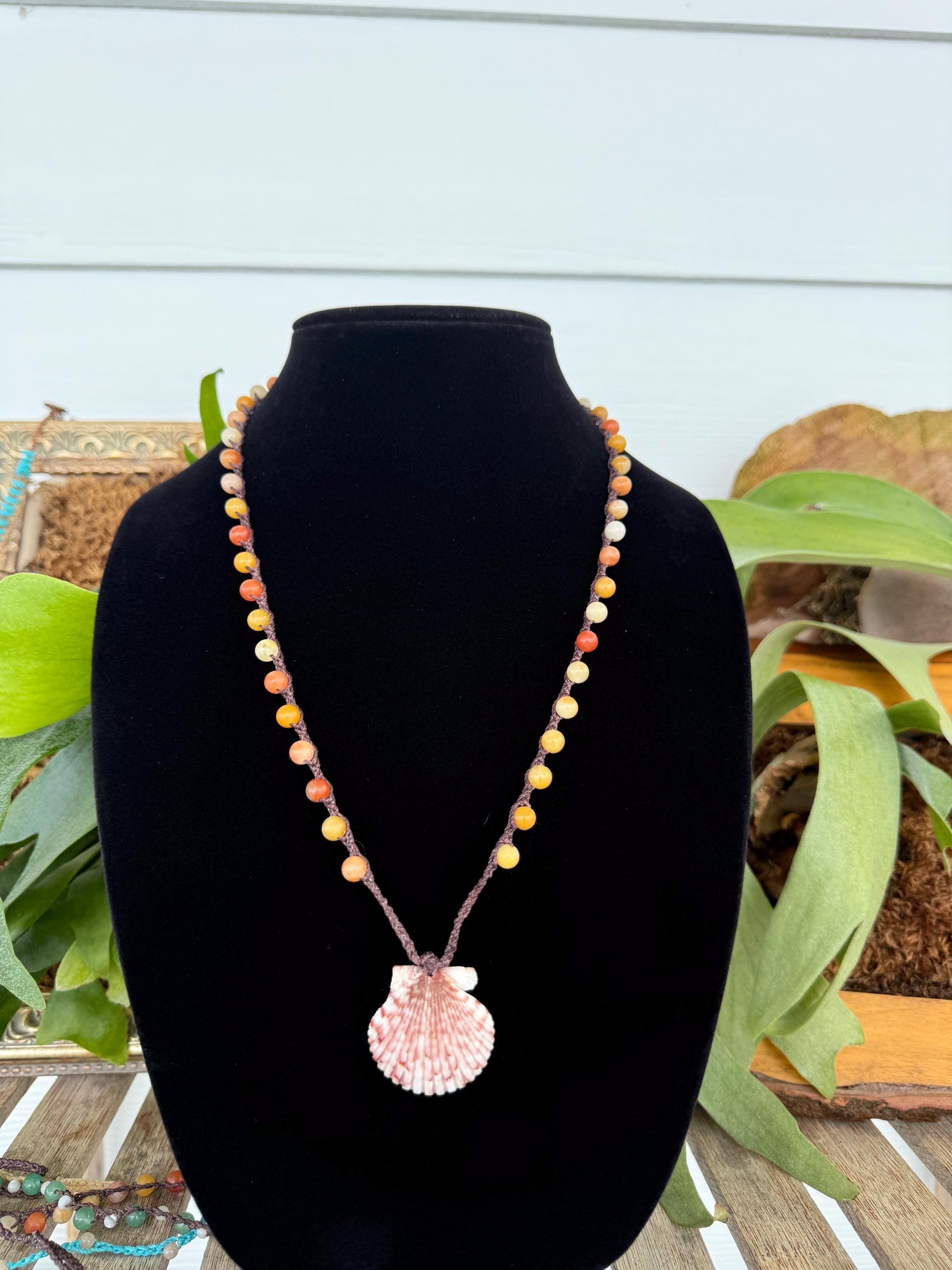 20” imperial jade handmade necklace w/ Atlantic calico scallop