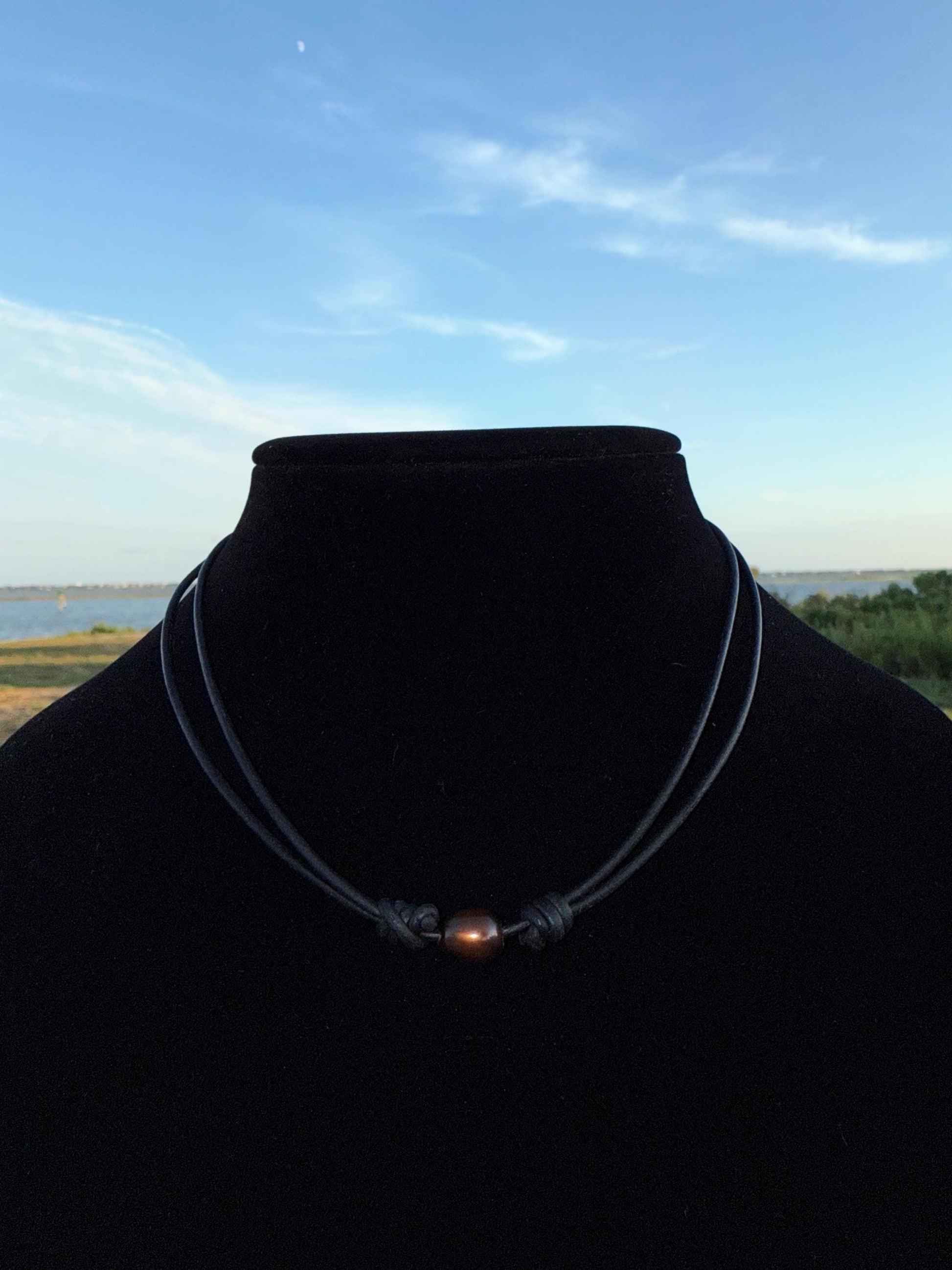 adjustable pearl and leather necklace