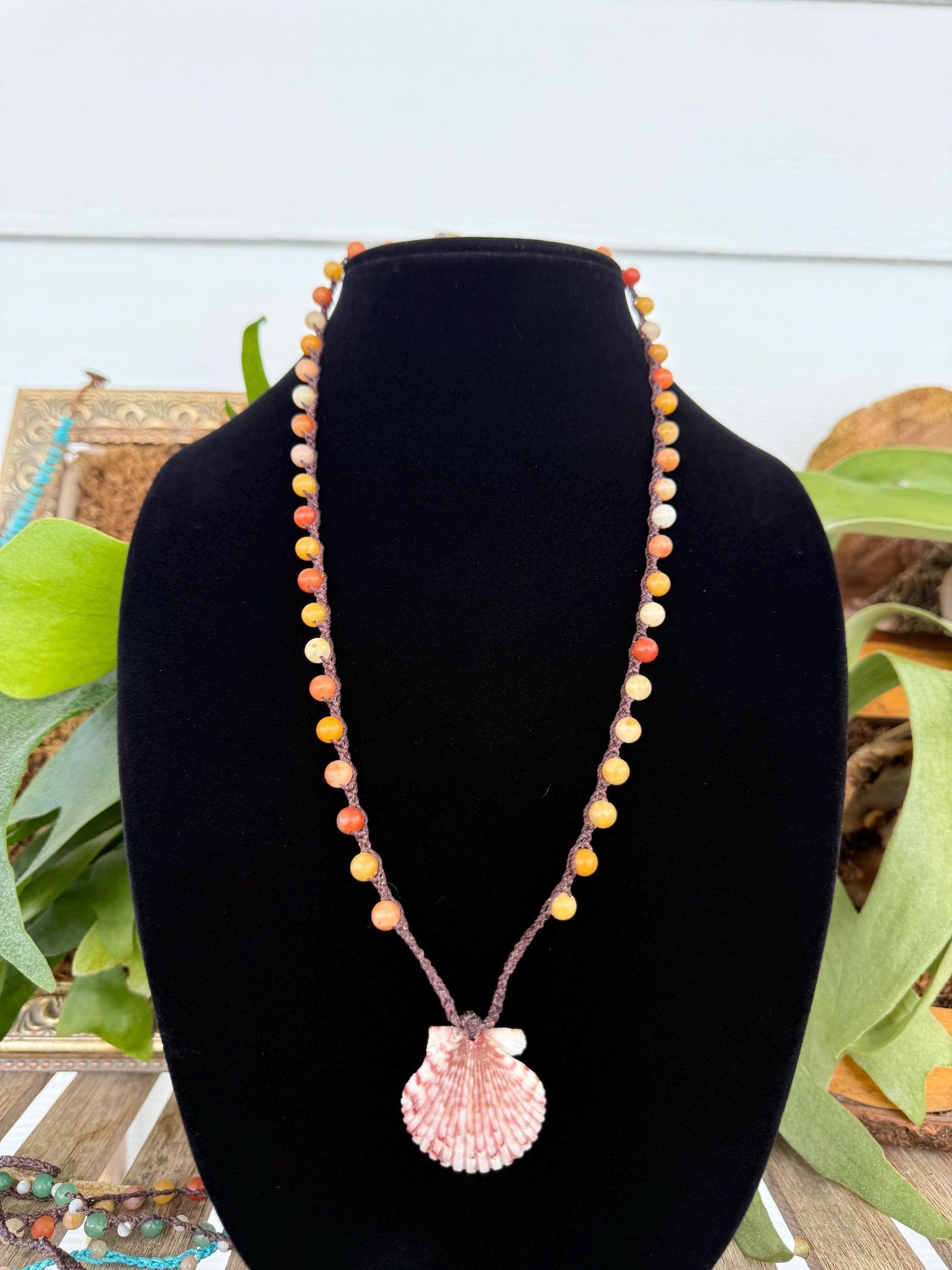 20” imperial jade handmade necklace w/ Atlantic calico scallop