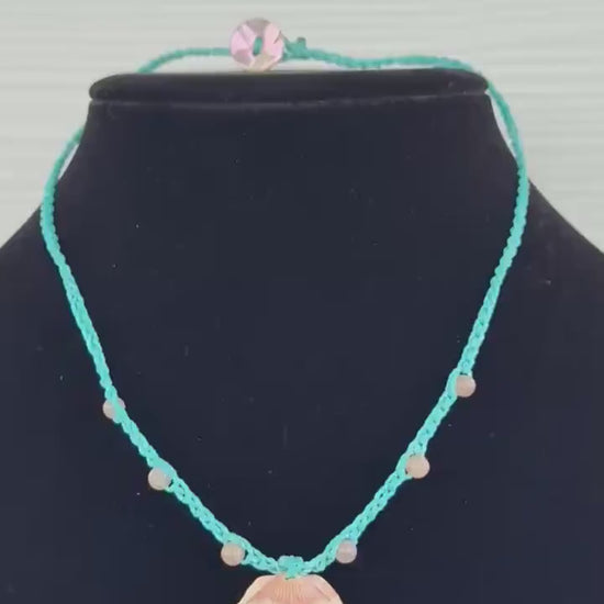 18” calico scallop handmade necklace